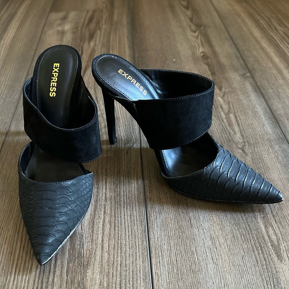 Express Women's Black Pointed Toe Heels Size 9 Mule Heels